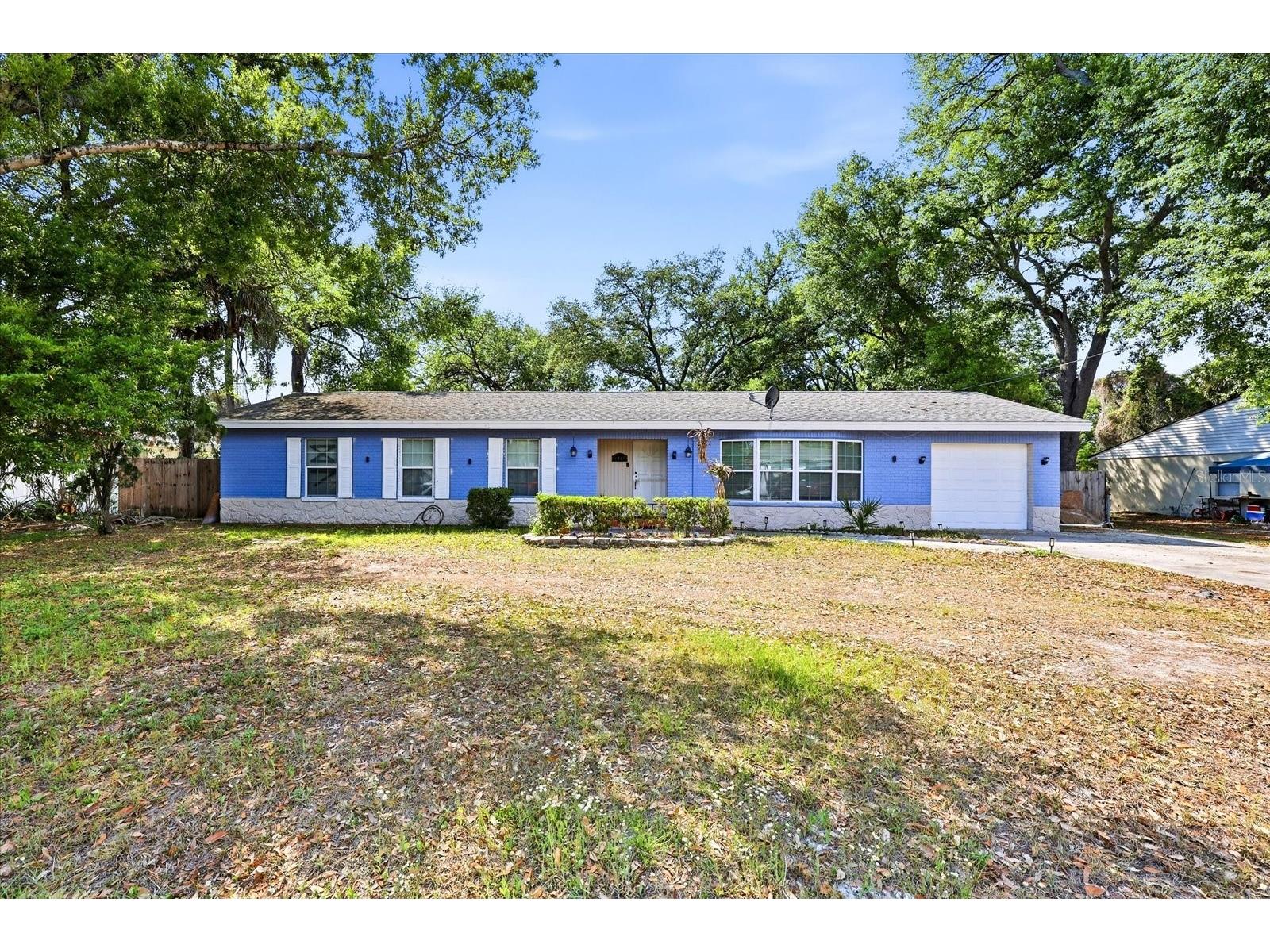 1009 S 70th Street Tampa FL 33619 TB8492413 image1