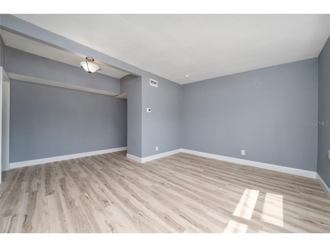 1009 S Ivey Lane Orlando FL 32811 S5128640 image14