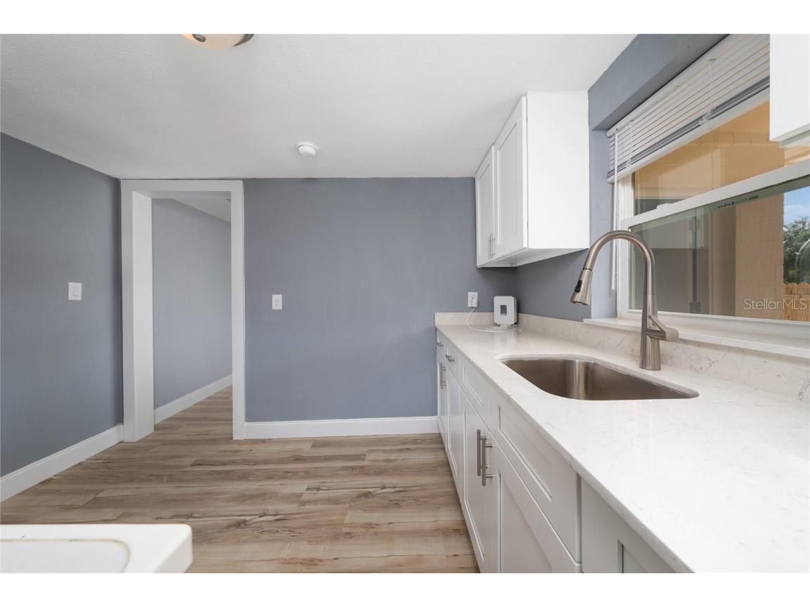 1009 S Ivey Lane Orlando FL 32811 S5128640 image16