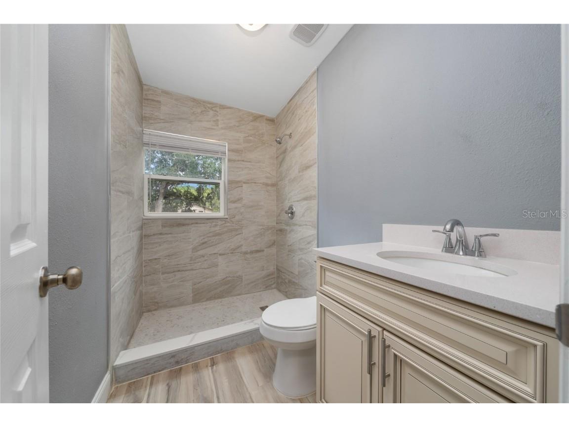 1009 S Ivey Lane Orlando FL 32811 S5128640 image19