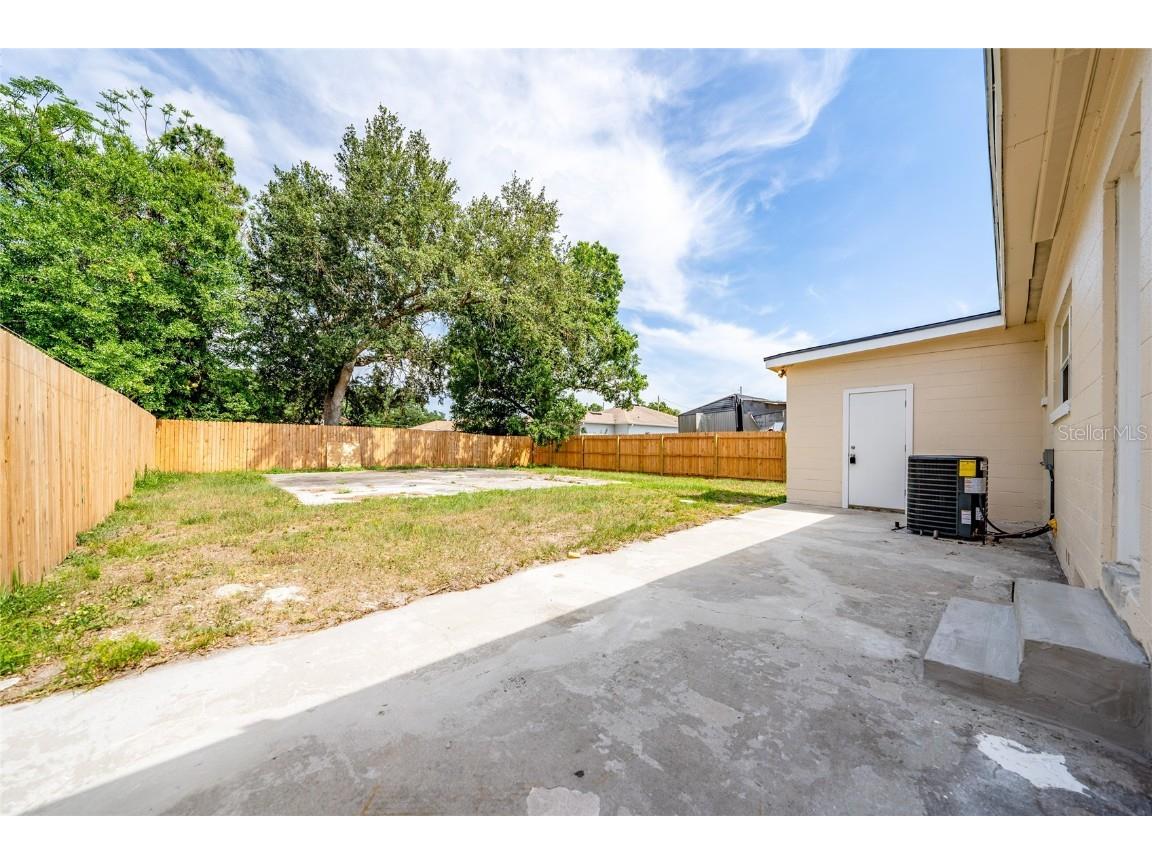 1009 S Ivey Lane Orlando FL 32811 S5128640 image26