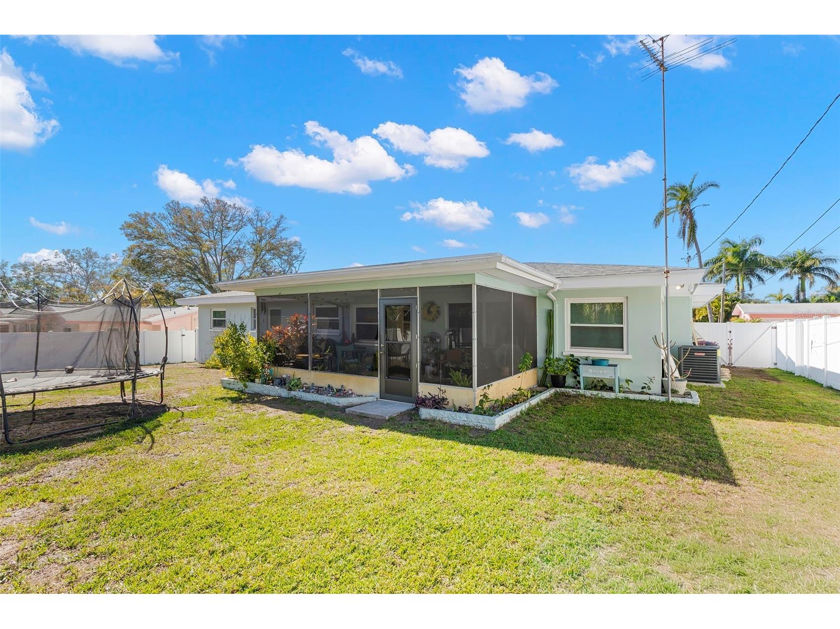 1009 S San Remo Avenue Clearwater FL 33756 TB8471154 image24