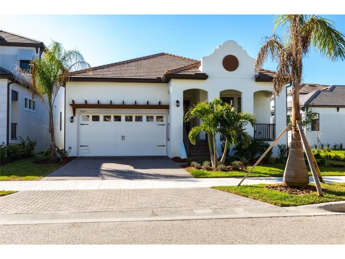 1009 Seagrape Drive Ruskin FL 33570 T3477576 image1