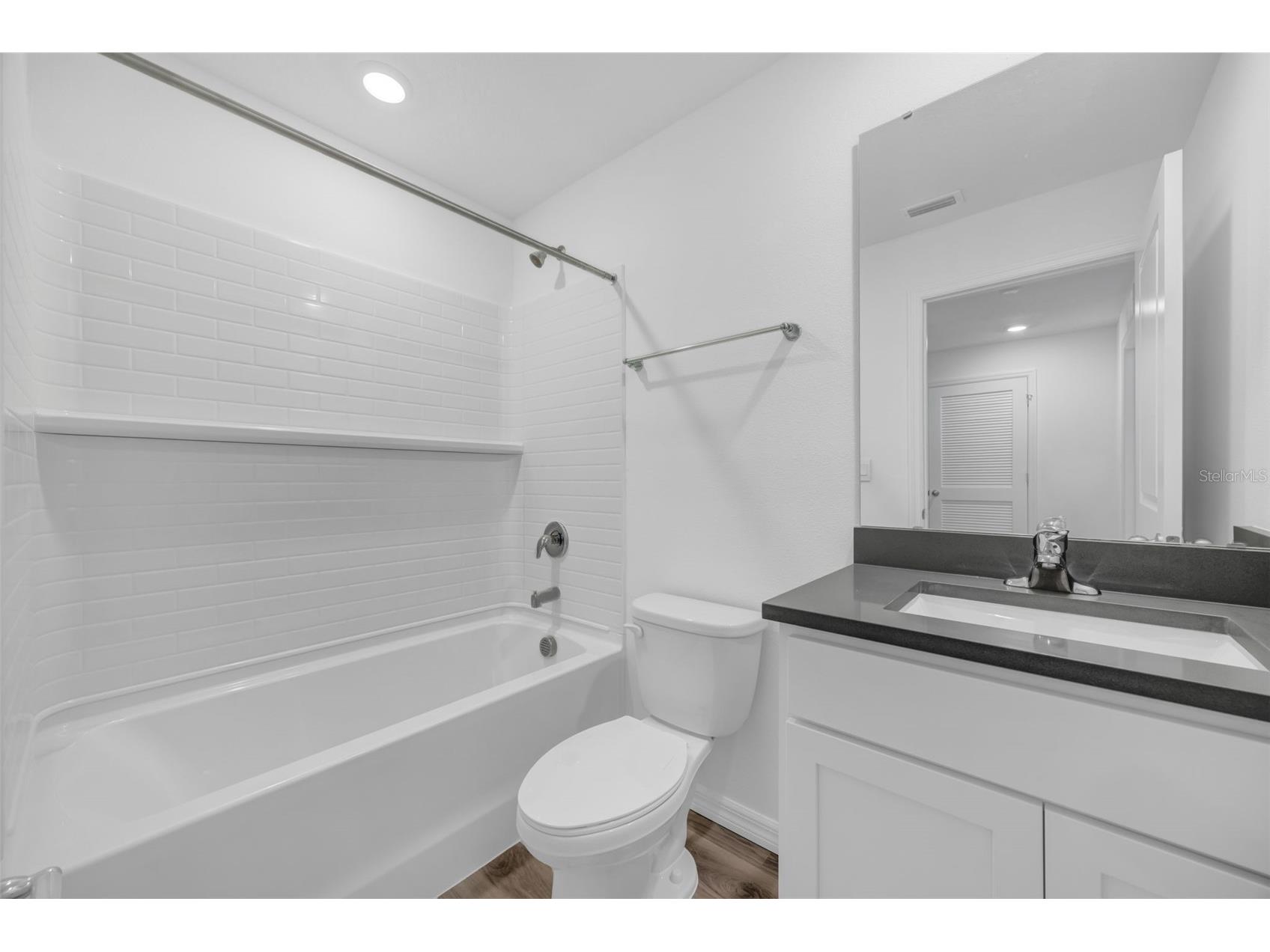 1009 Spotted Egret Loop Ruskin FL 33570 TB8468044 image23