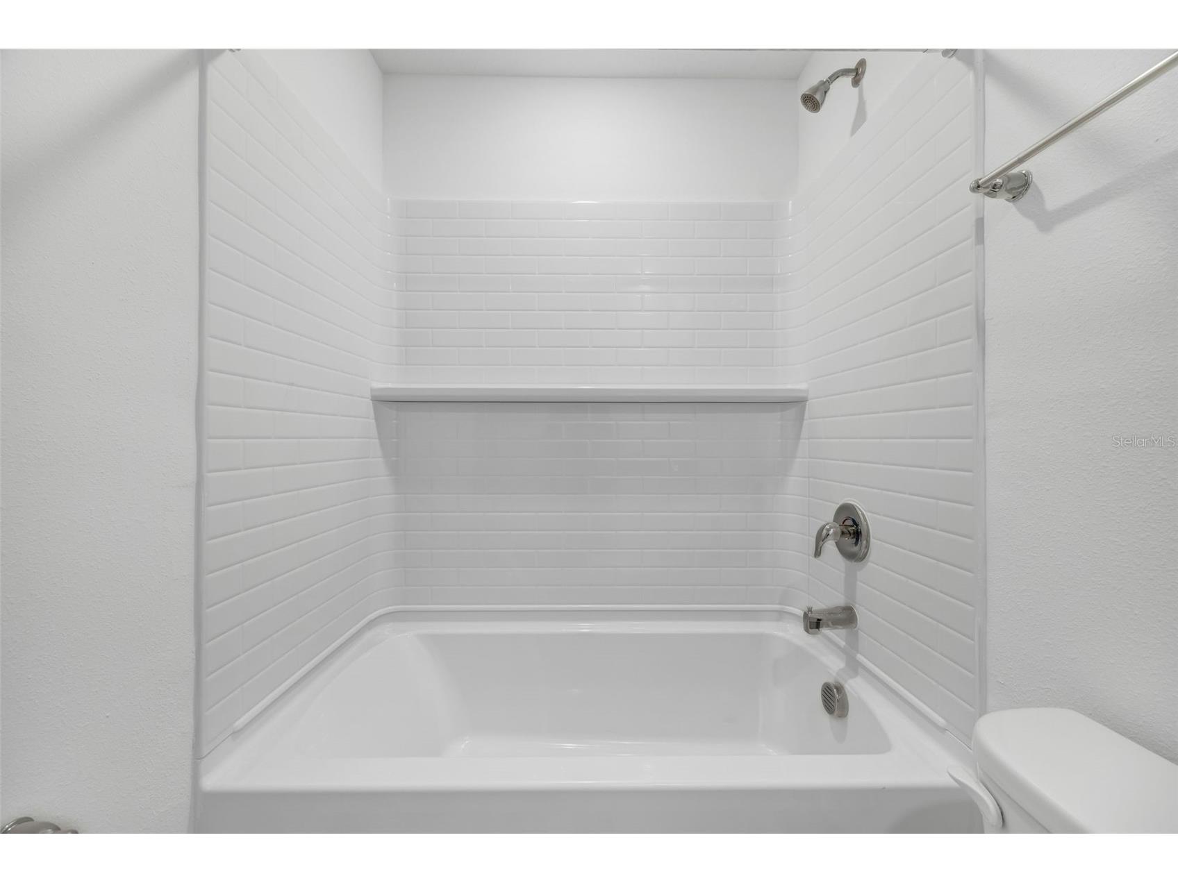 1009 Spotted Egret Loop Ruskin FL 33570 TB8468044 image24