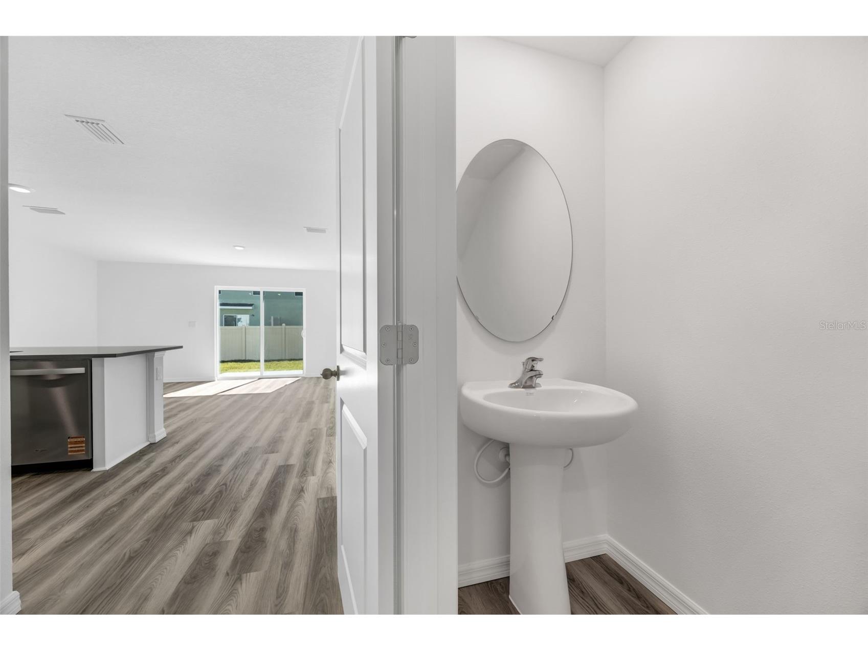 1009 Spotted Egret Loop Ruskin FL 33570 TB8468044 image4