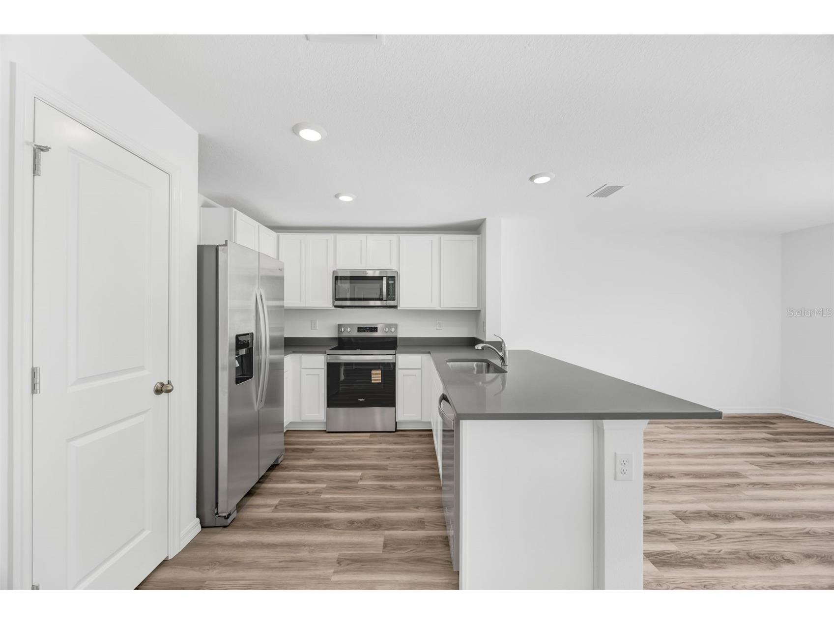 1009 Spotted Egret Loop Ruskin FL 33570 TB8468044 image6