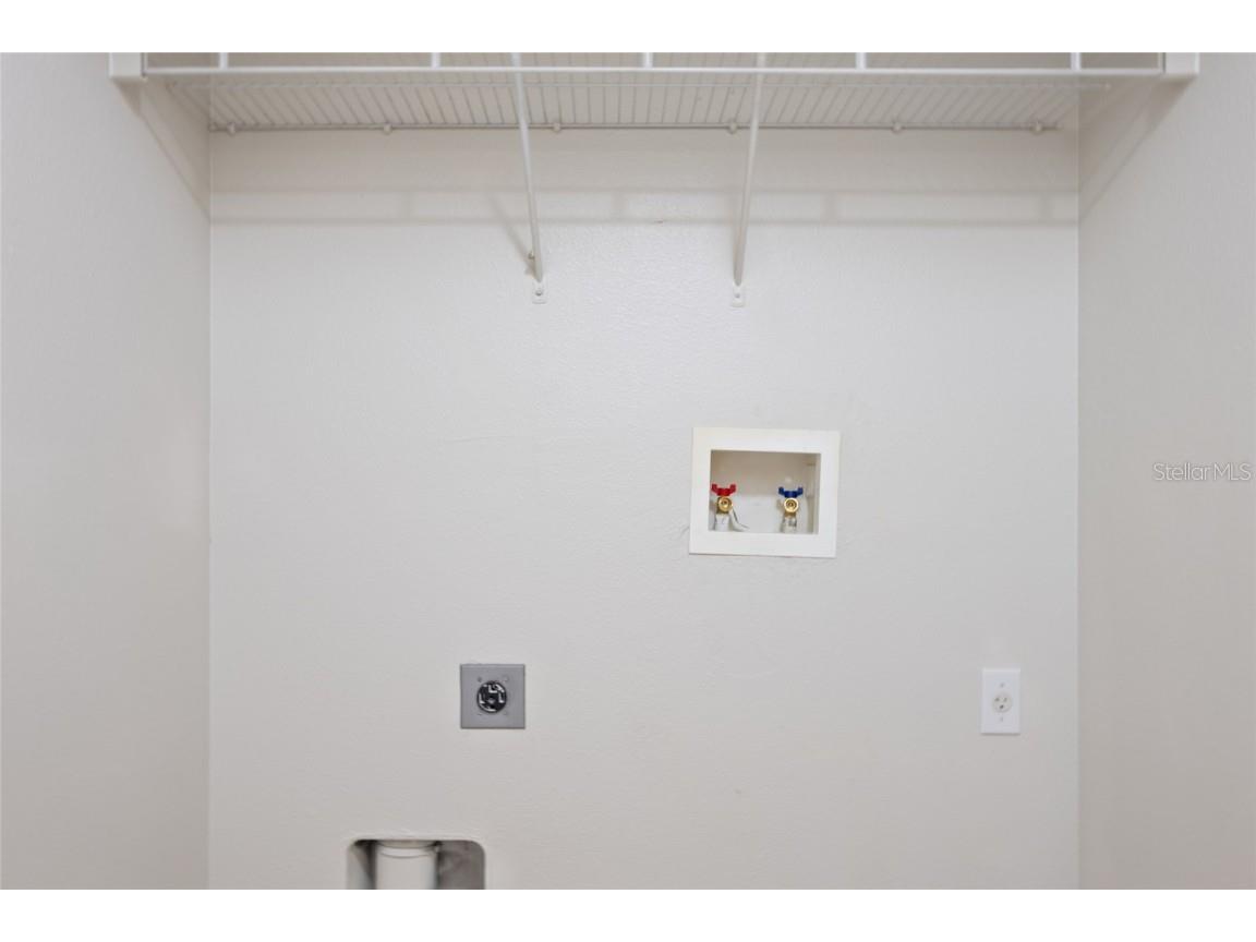 1009 Stratton Avenue Spring Hill FL 34609 TB8428746 image17