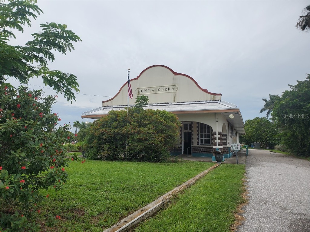 1009 Taylor Rd Punta Gorda FL 33950 C7446053 image1
