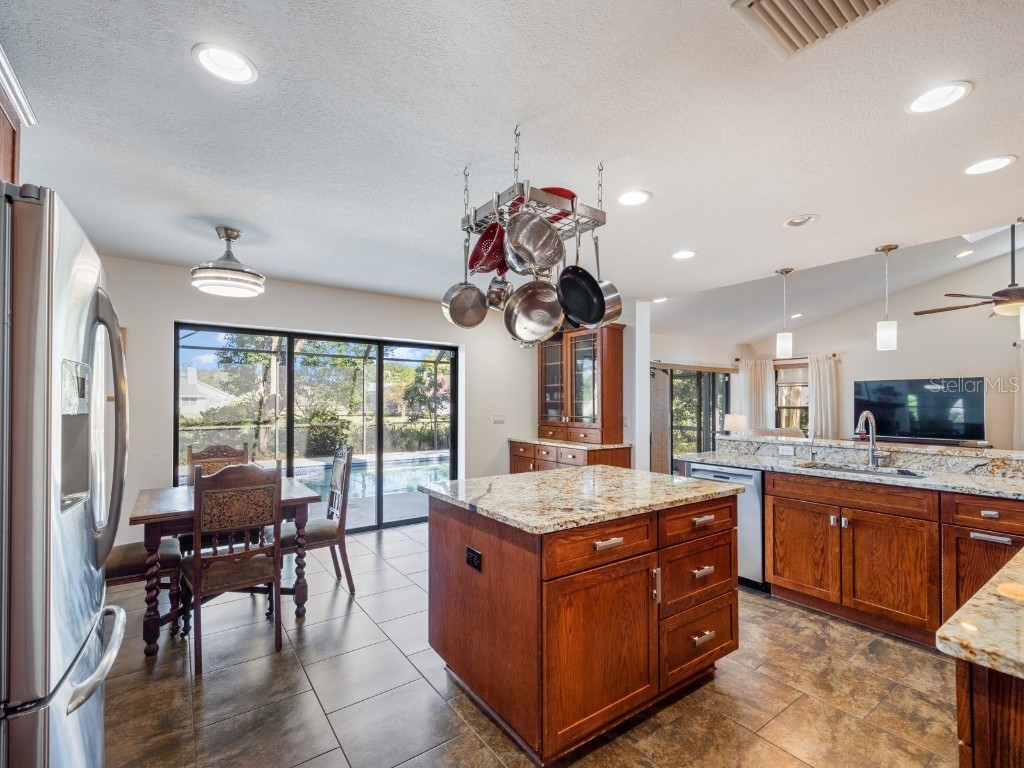 1009 Wyndham Way Safety Harbor FL 34695 TB8441200 image12