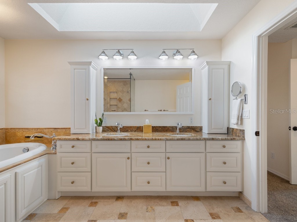 1009 Wyndham Way Safety Harbor FL 34695 TB8441200 image33