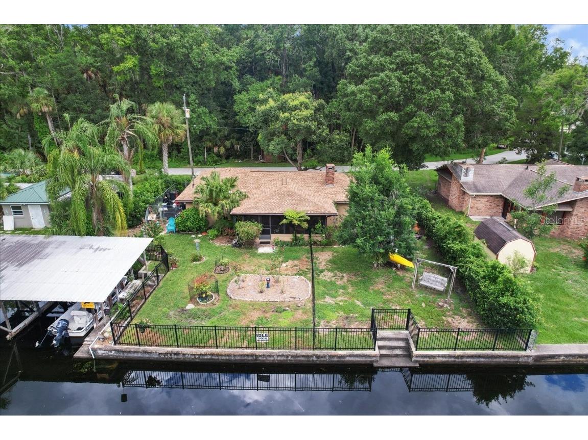 10090 S Riviera Point Homosassa FL 34448 - BRITTLE CANAL OM706306 image1
