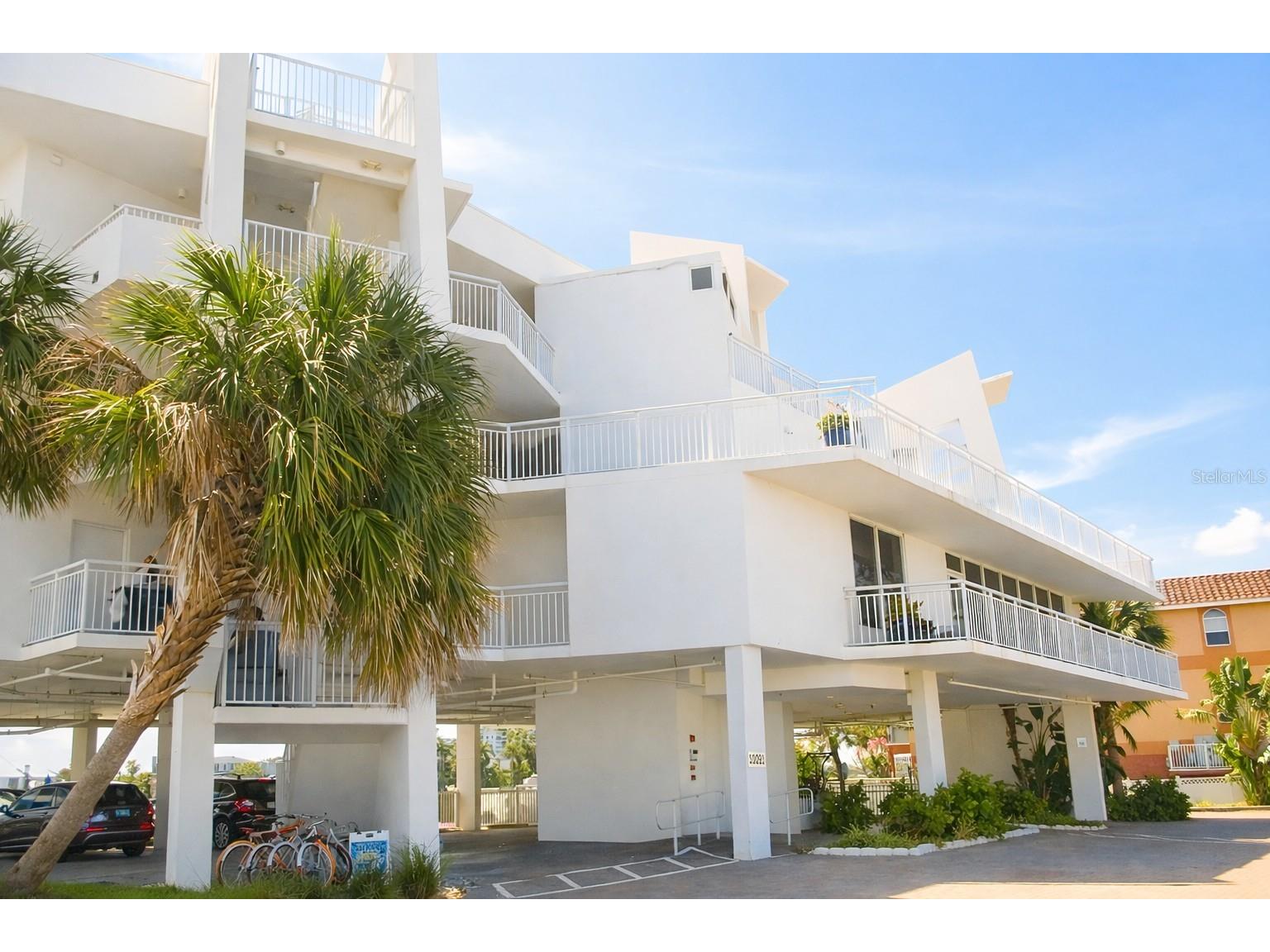 10091 Gulf Boulevard #202E Treasure Island FL 33706 - INTRACOASTAL WATERWAY TB8526111 image2