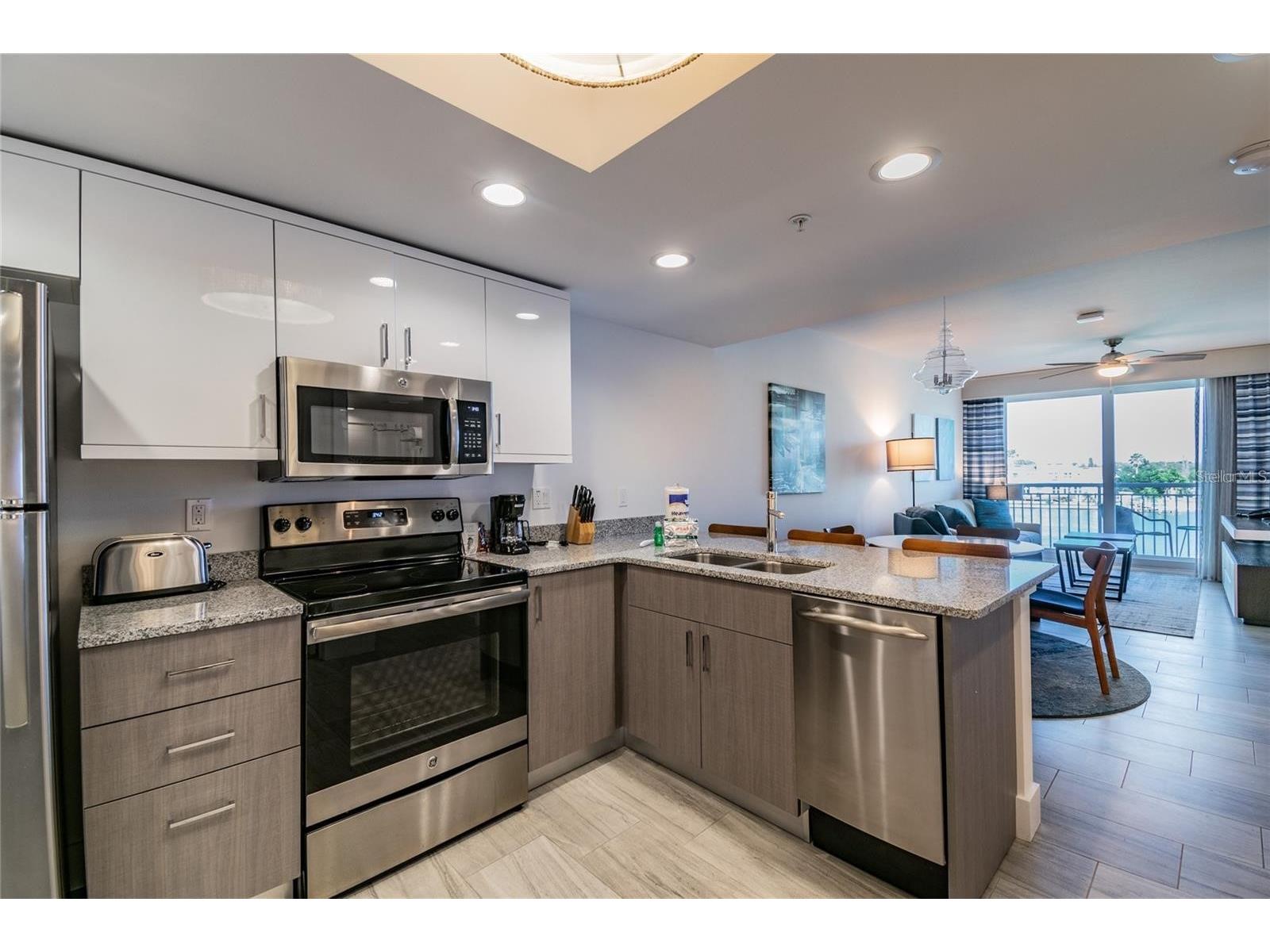 10091 Gulf Boulevard #202E Treasure Island FL 33706 - INTRACOASTAL WATERWAY TB8526111 image7