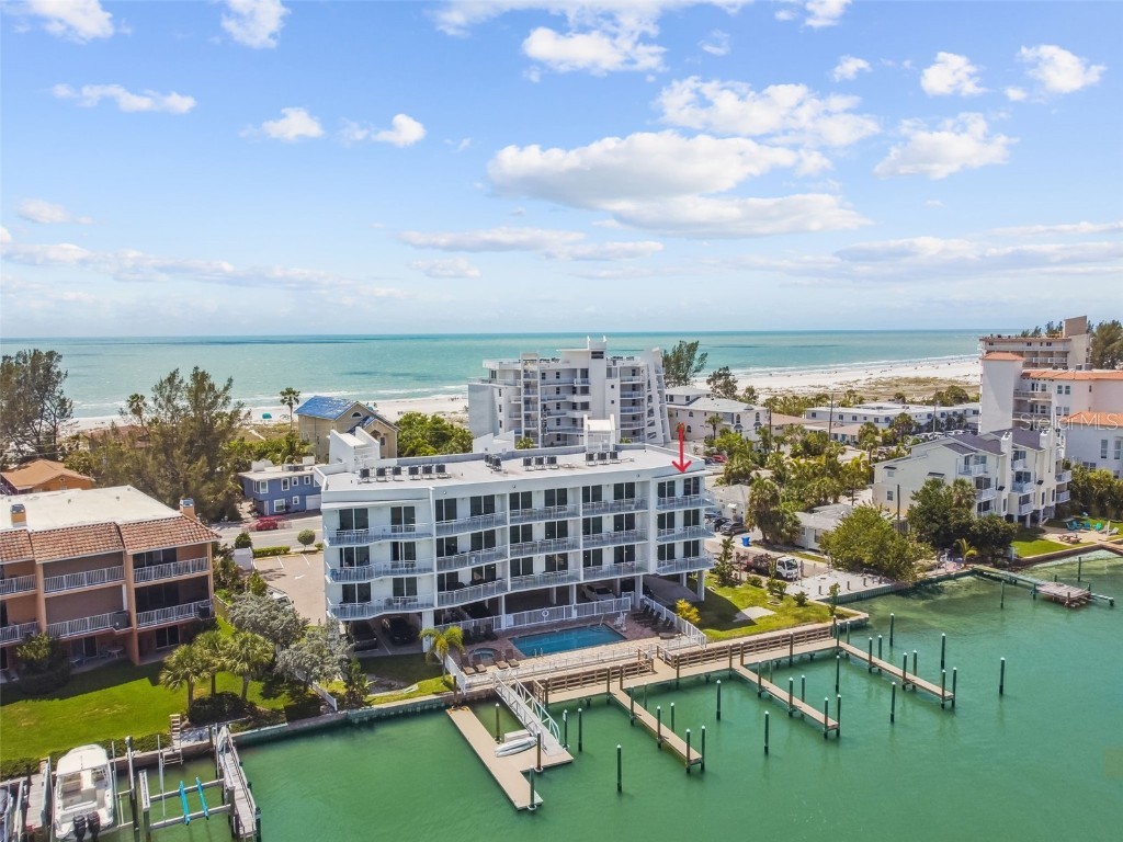 10091 Gulf Boulevard #401 E Treasure Island FL 33706 - BOCA CIEGA BAY U8199427 image1