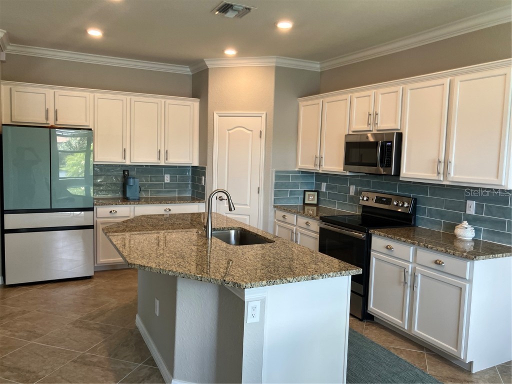 10093 Cozy Grove Drive Venice FL 34293 A4665065 image6