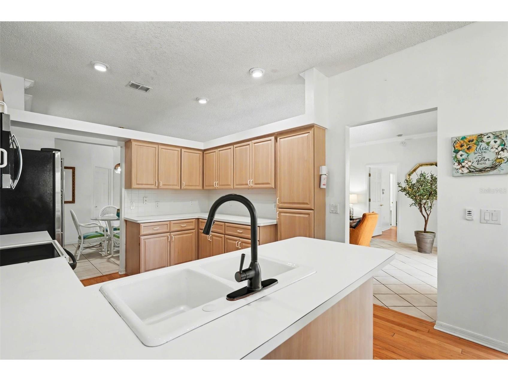10093 Holly Berry Drive Weeki Wachee FL 34613 TB8487225 image15
