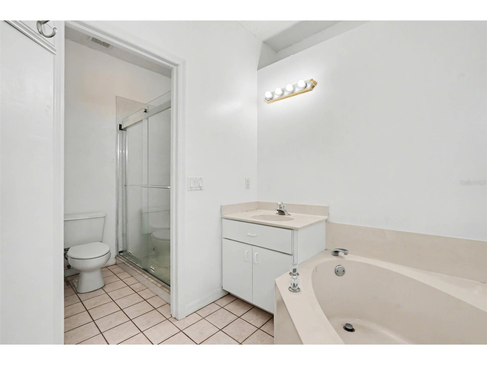 10093 Holly Berry Drive Weeki Wachee FL 34613 TB8487225 image25