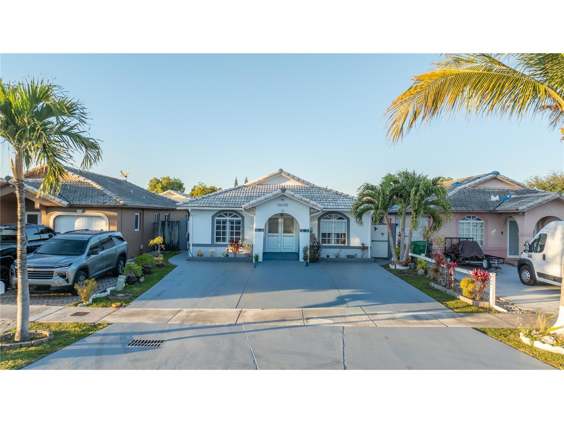 10095 NW 127th Street Hialeah FL 33018 O6382170 image1