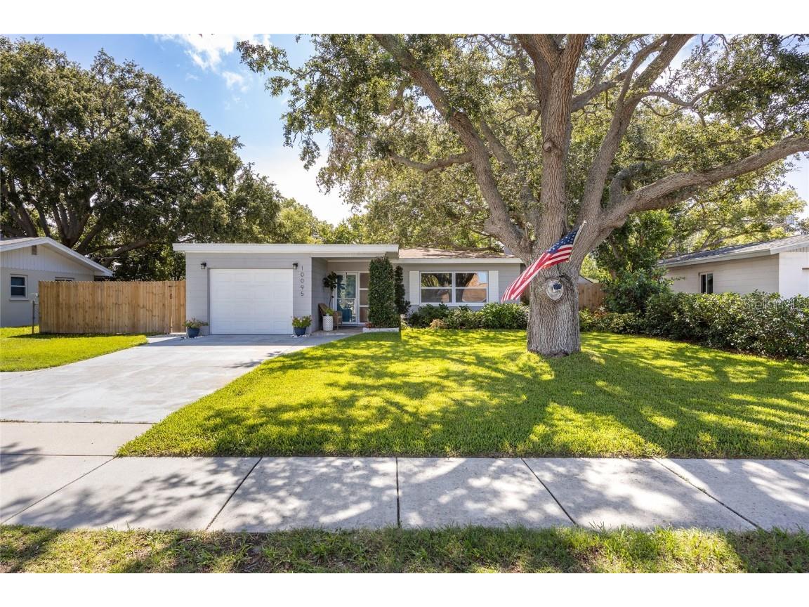 10095 Oakhurst Rd Seminole FL 33776 TB8395224 image1