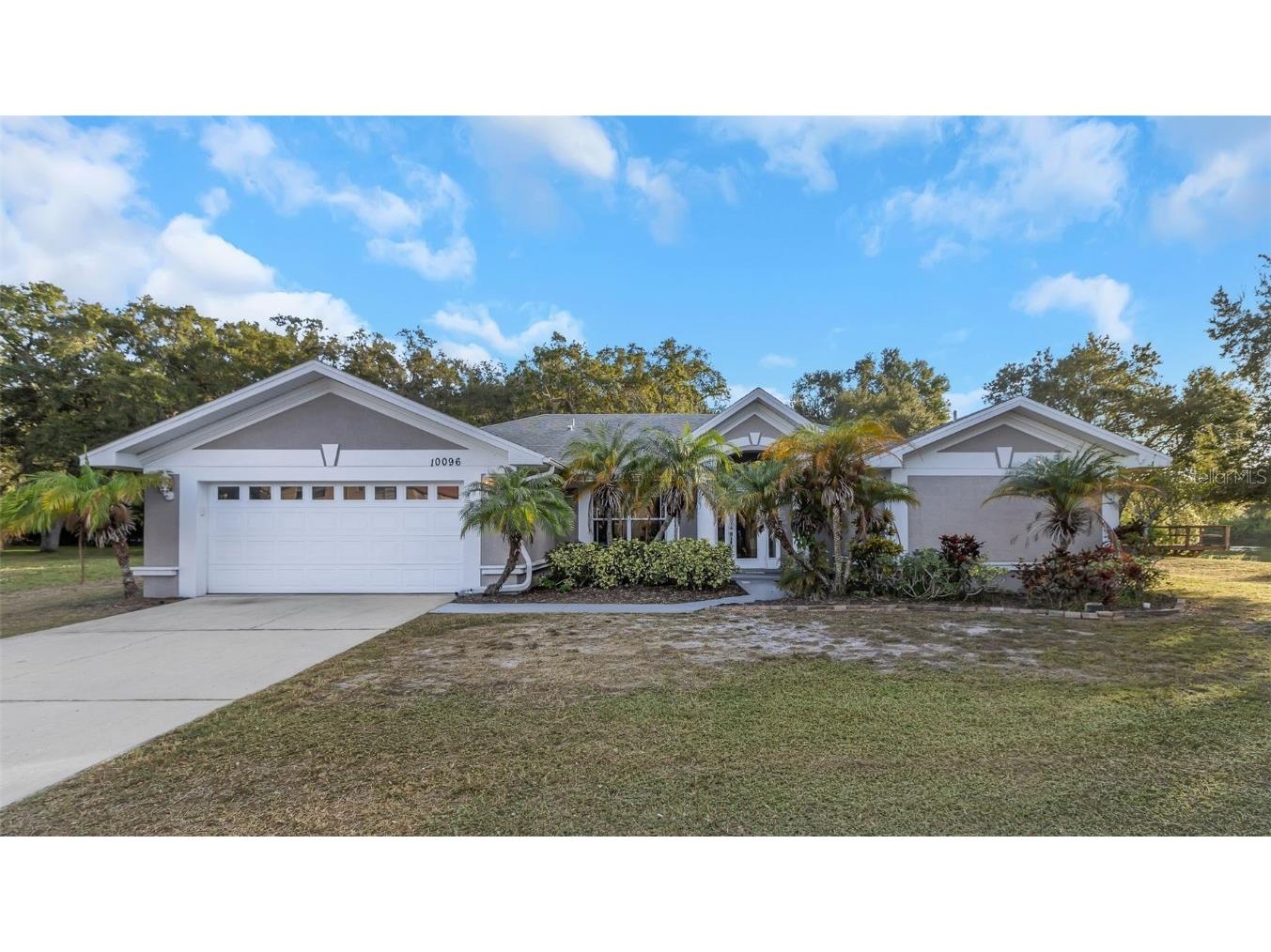 10096 62nd Avenue N Saint Petersburg FL 33708 U8222040 image1