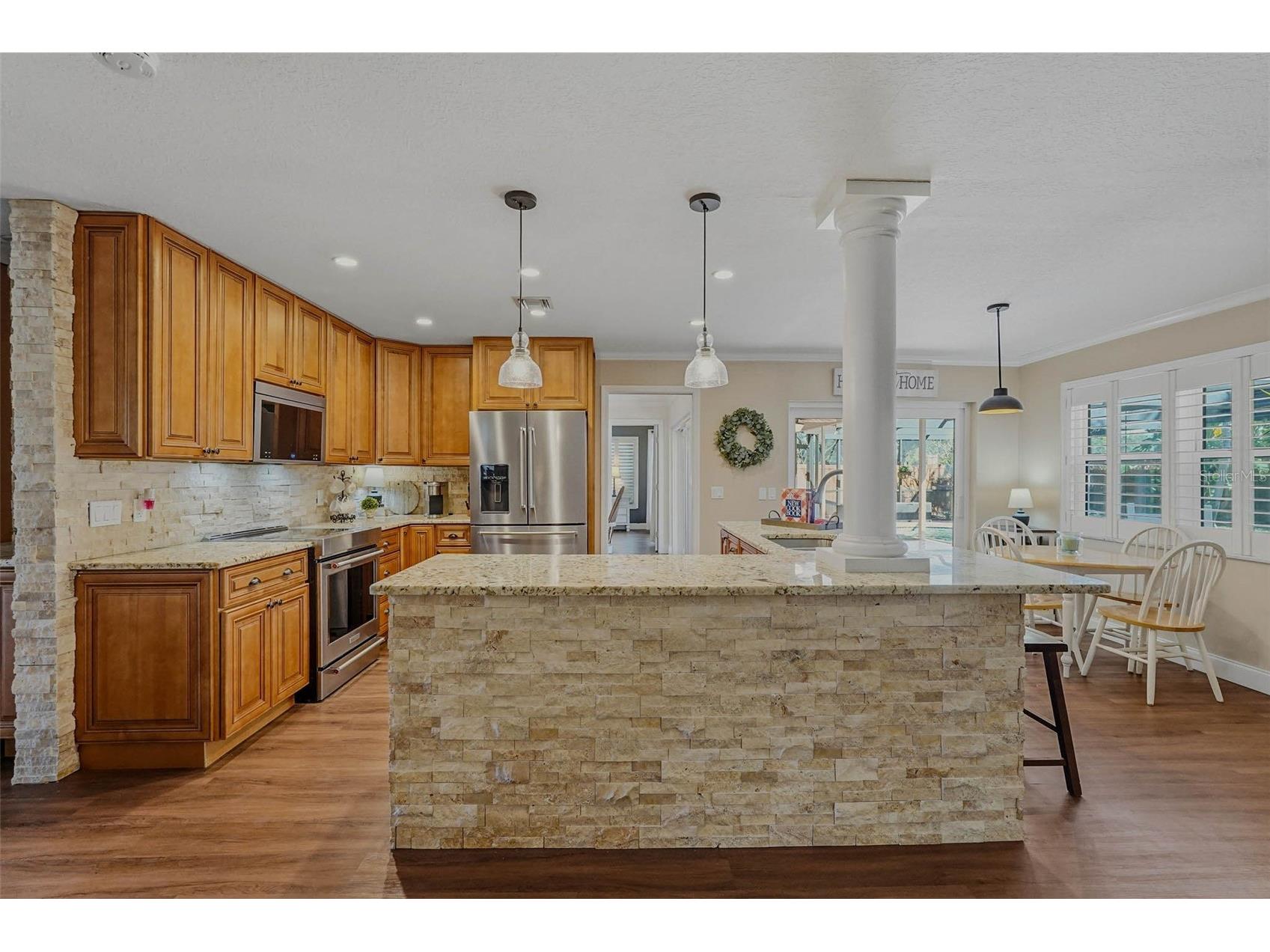 10099 Linden Place Drive Seminole FL 33776 TB8471187 image14
