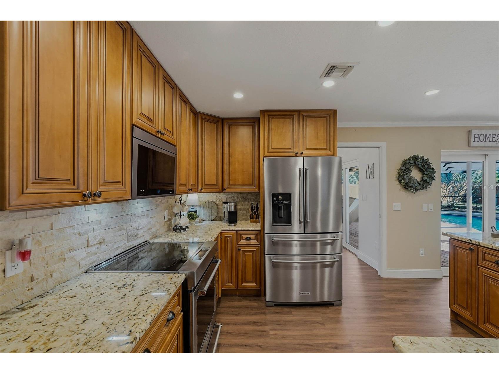 10099 Linden Place Drive Seminole FL 33776 TB8471187 image17