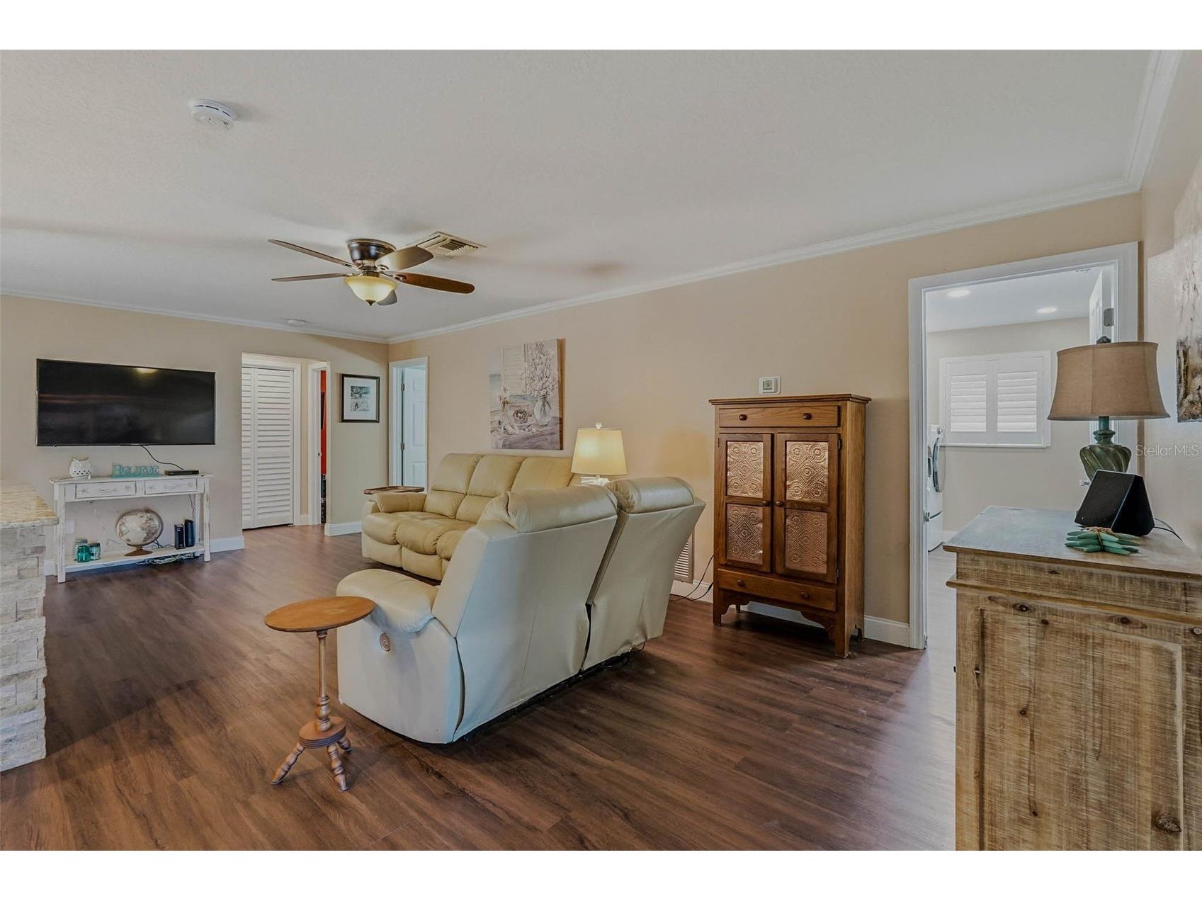 10099 Linden Place Drive Seminole FL 33776 TB8471187 image21