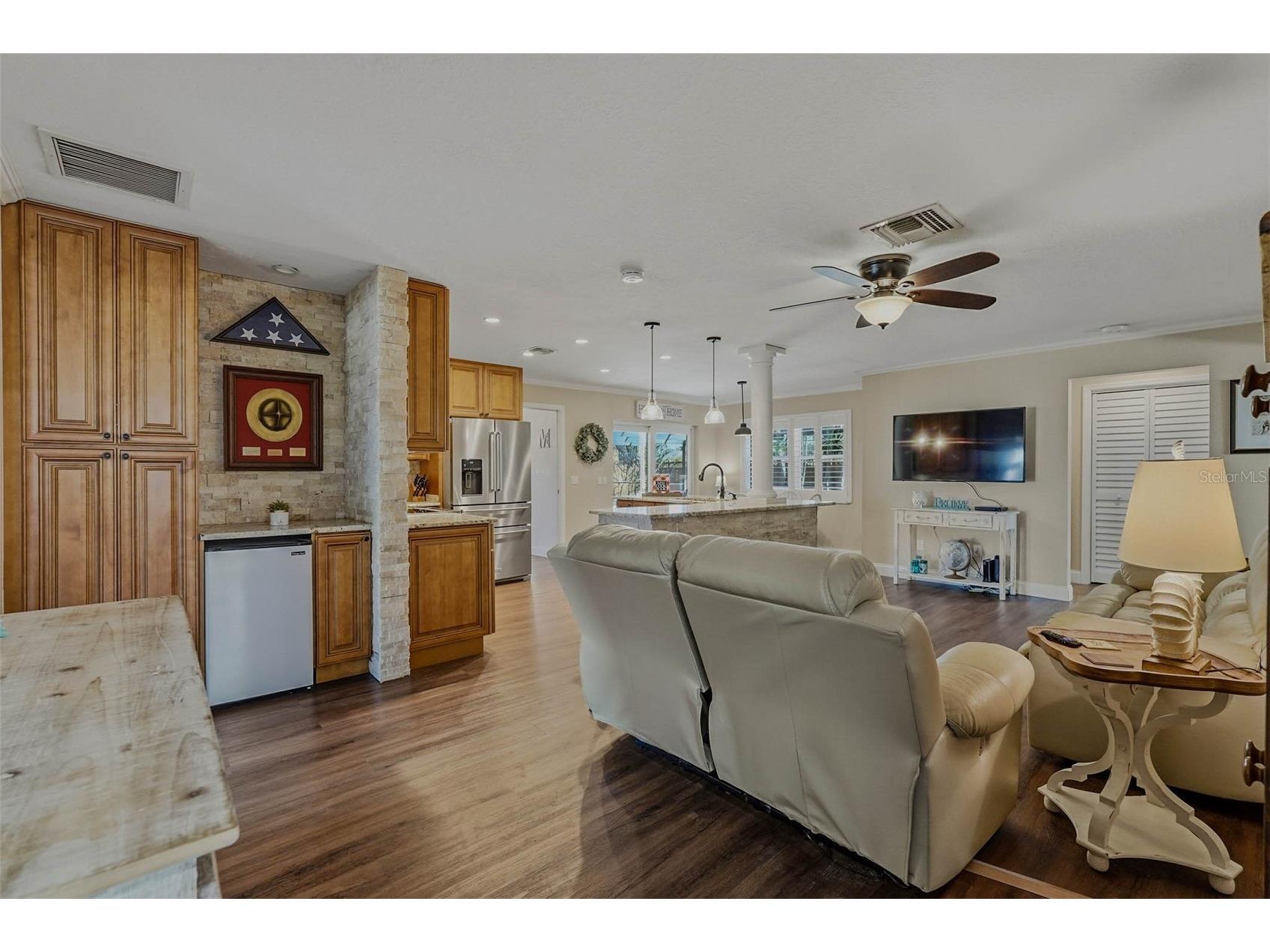10099 Linden Place Drive Seminole FL 33776 TB8471187 image22