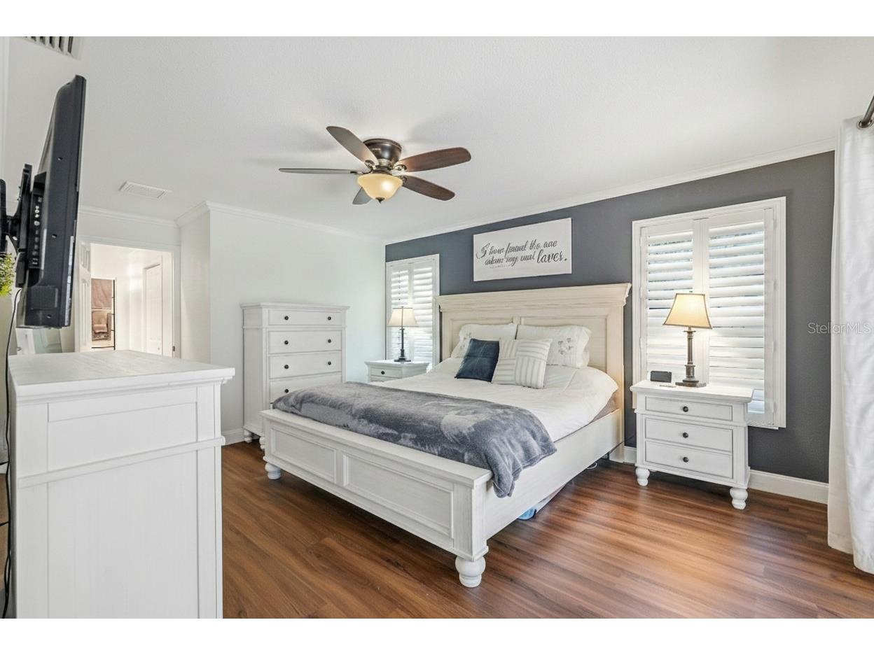10099 Linden Place Drive Seminole FL 33776 TB8471187 image23