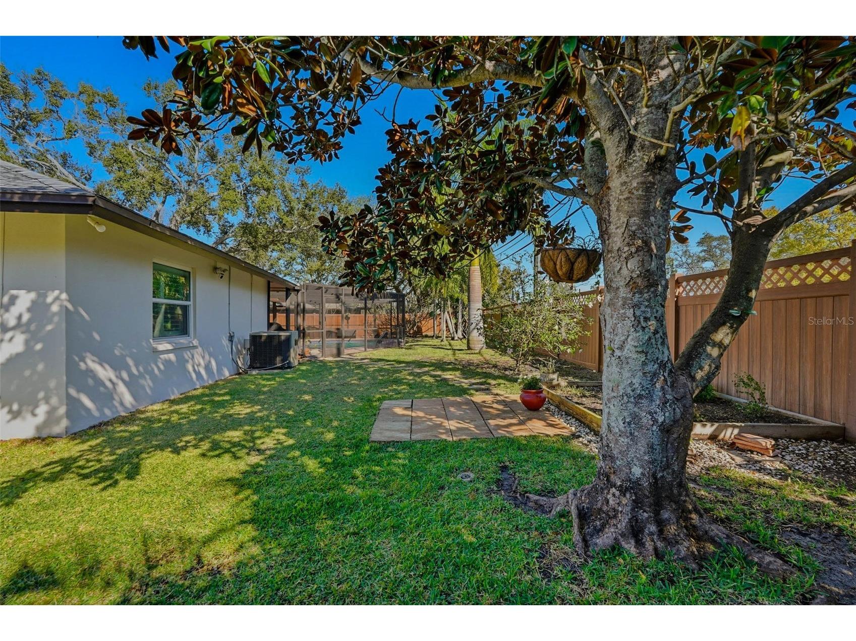 10099 Linden Place Drive Seminole FL 33776 TB8471187 image40
