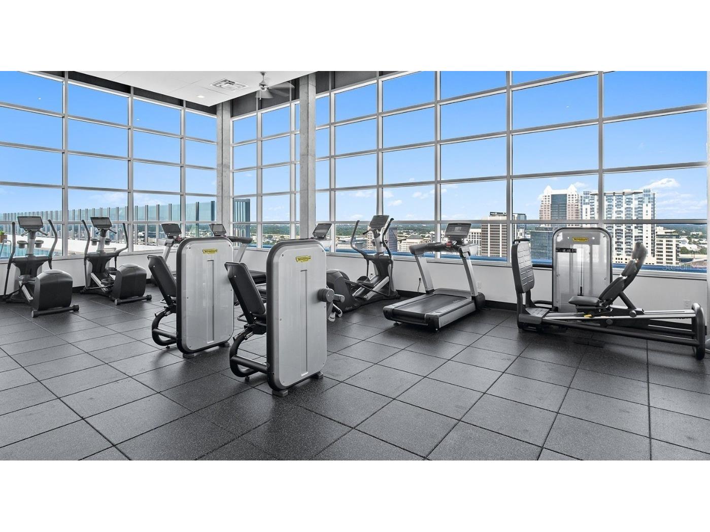 101-1 Lake Avenue Orlando FL 32801 O6328850 image29