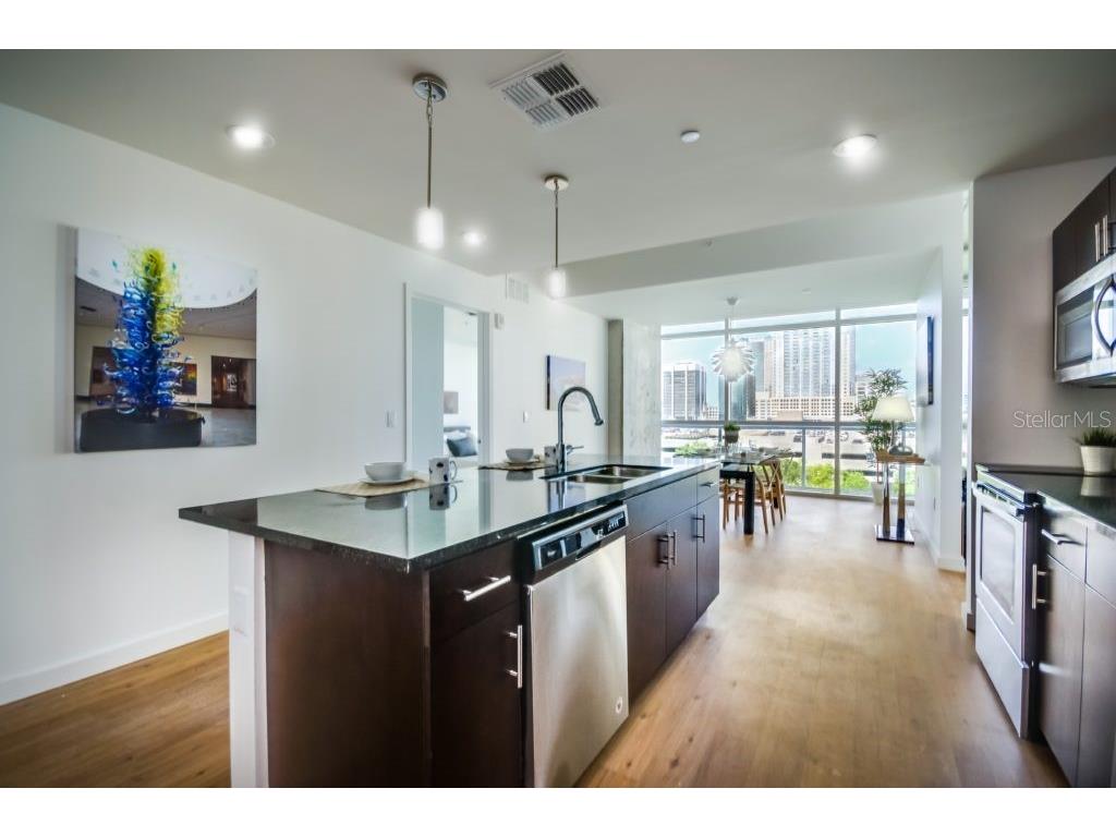 101-1 Lake Avenue Orlando FL 32801 O6341429 image10