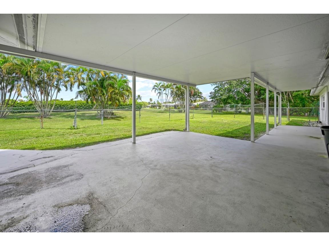 101-105 Saint Andrews Boulevard Naples FL 34113 A4674823 image26