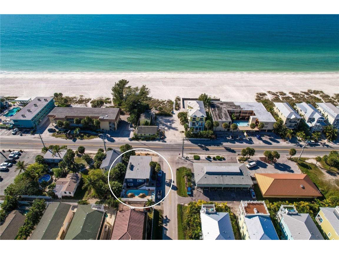 101 25th Street N #2 Bradenton Beach FL 34217 - GULF OF MEXICO A4580611 image1