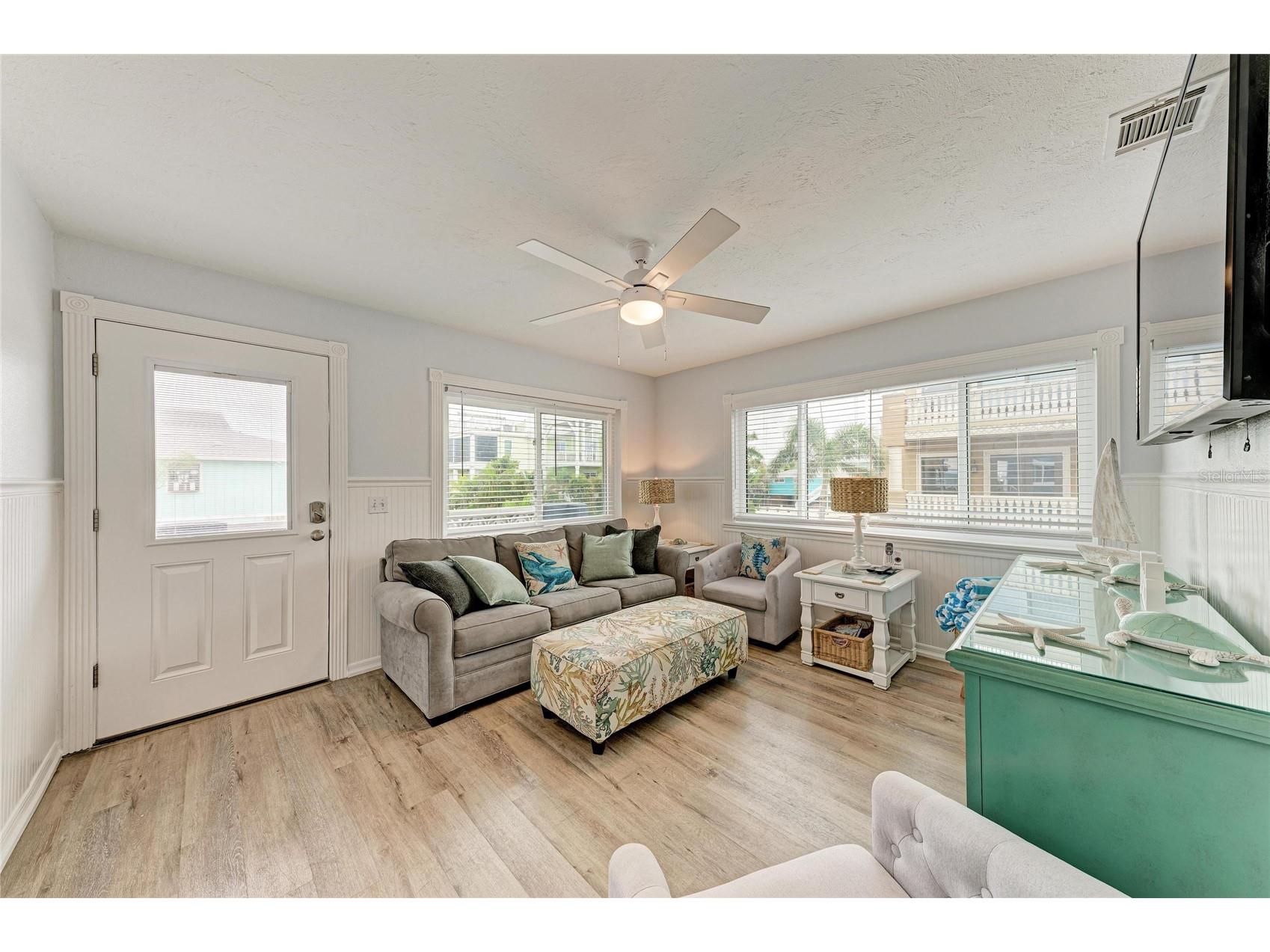 101 25th Street N #3 Bradenton Beach FL 34217 - GULF OF AMERICA A4696077 image8