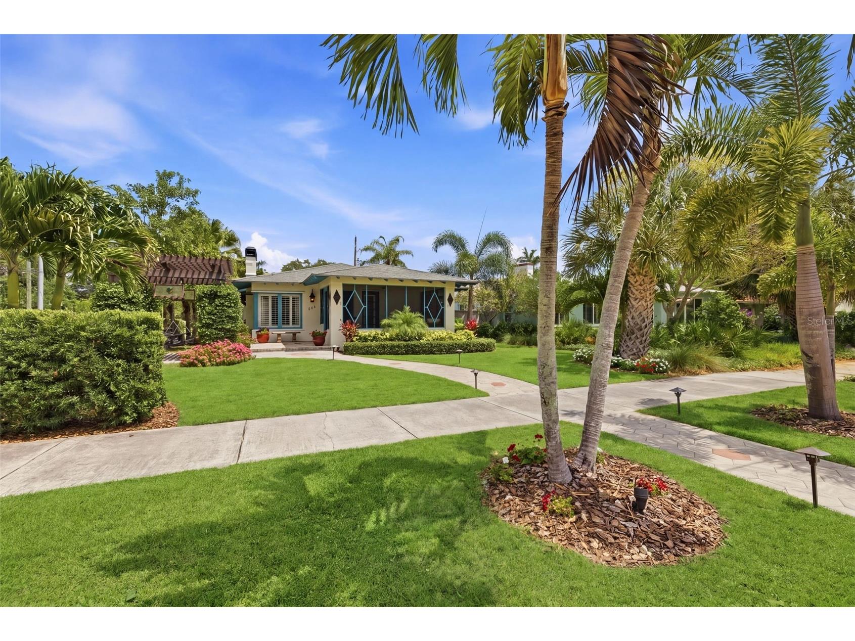 101 26th Avenue NE Saint Petersburg FL 33704 - COFFEE POT BAYOU TB8508092 image1