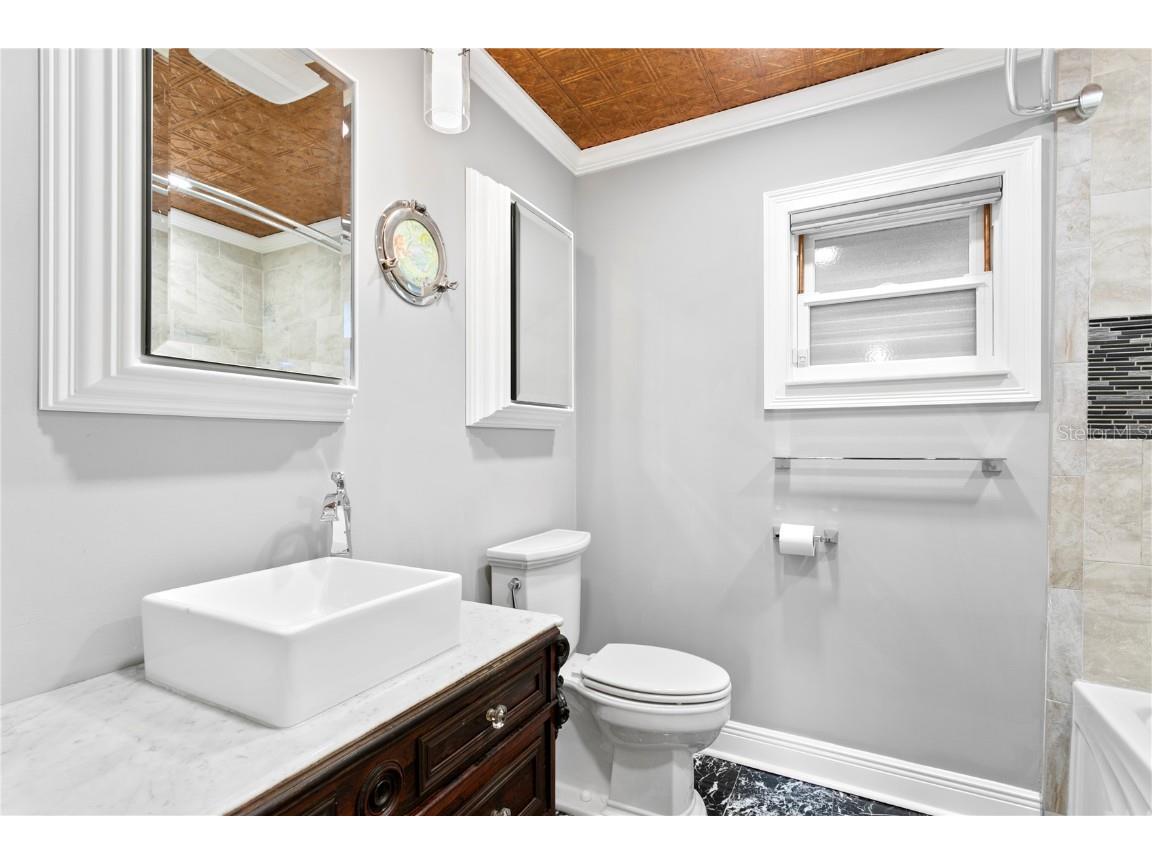 101 30th Avenue N Saint Petersburg FL 33704 TB8351958 image21