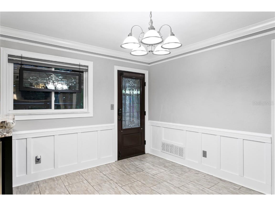 101 30th Avenue N Saint Petersburg FL 33704 TB8351958 image47