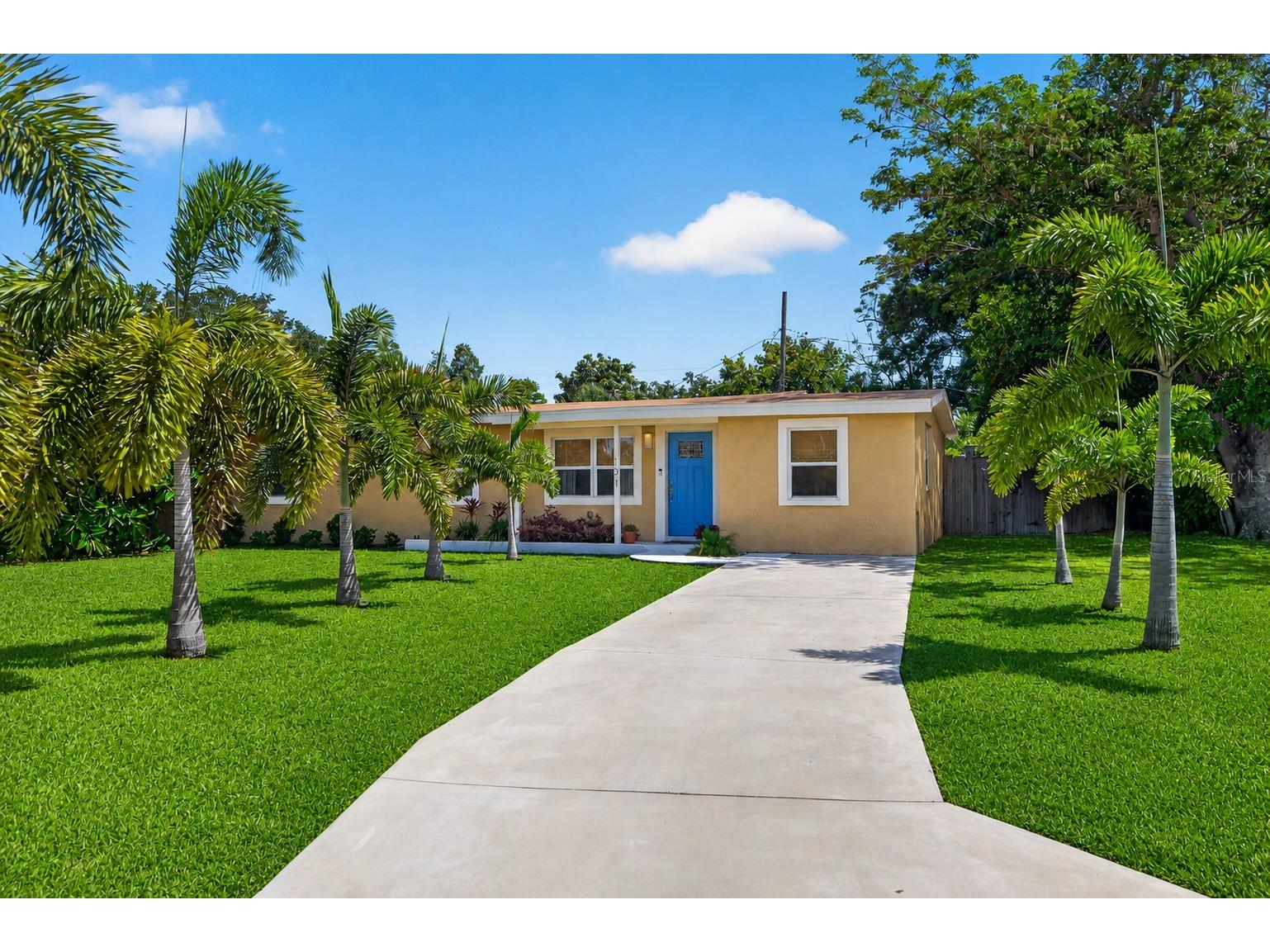 101 40th Avenue SE Saint Petersburg FL 33705 TB8509242 image1
