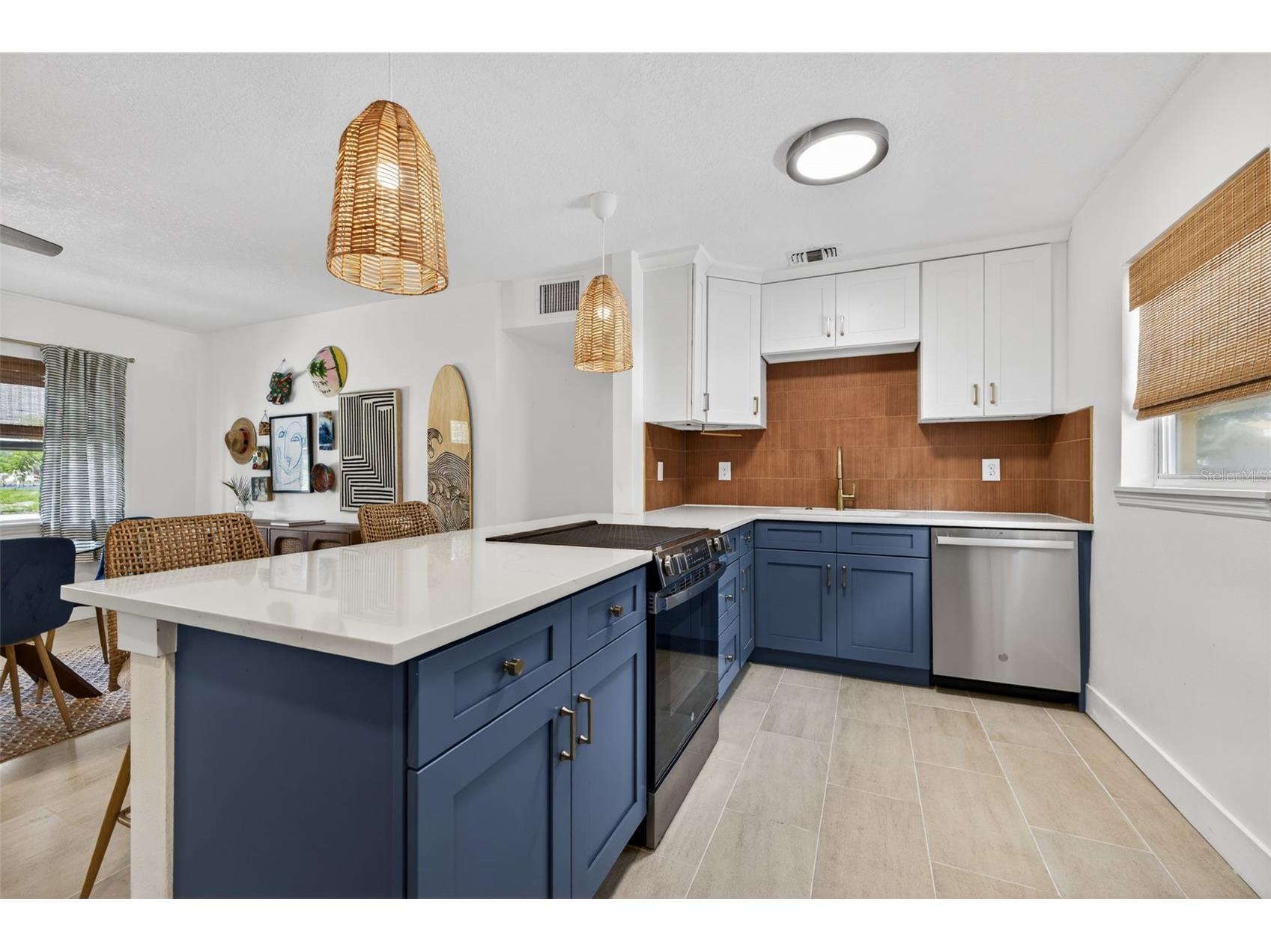 101 40th Avenue SE Saint Petersburg FL 33705 TB8509242 image11