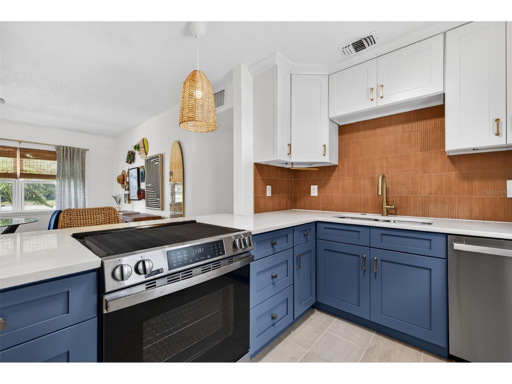 101 40th Avenue SE Saint Petersburg FL 33705 TB8509242 image13