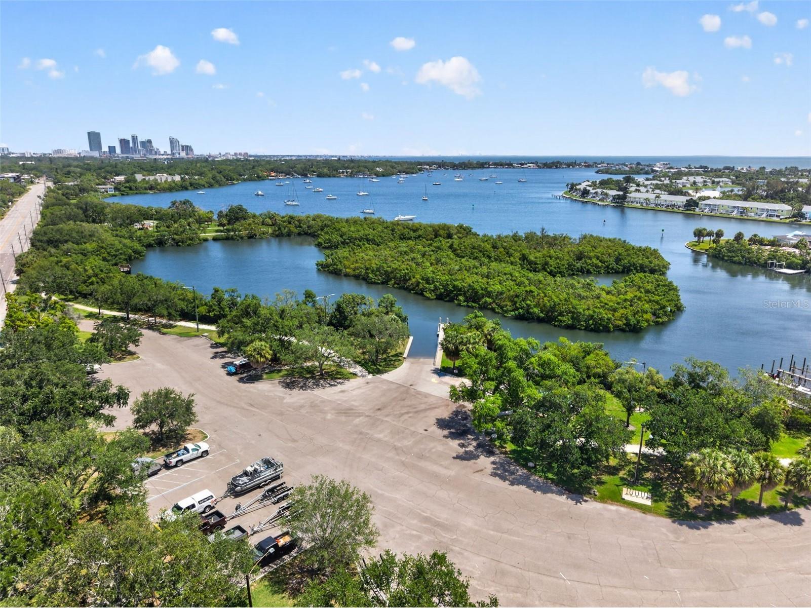101 40th Avenue SE Saint Petersburg FL 33705 TB8509242 image32