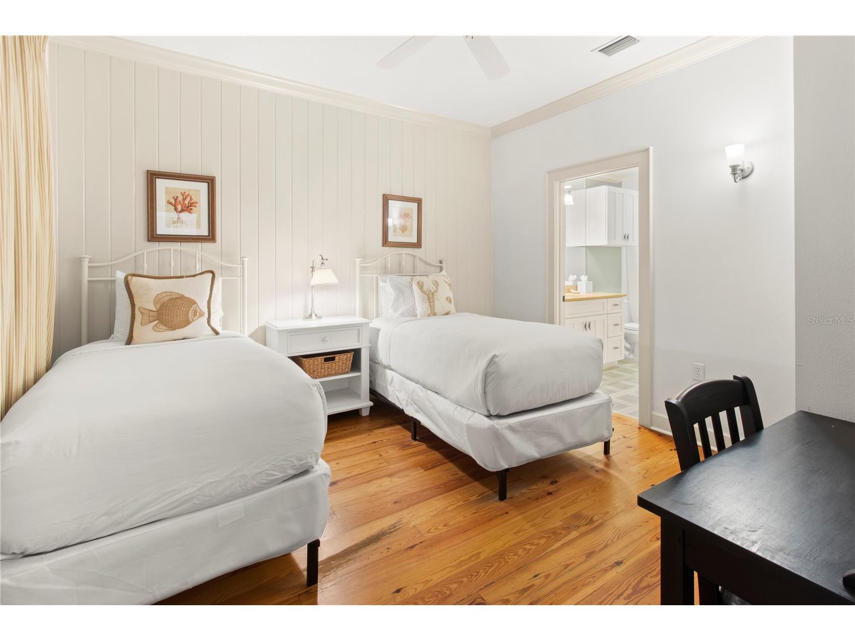 101 66th Street #6 Holmes Beach FL 34217 - GULF OF MEXICO A4682831 image39
