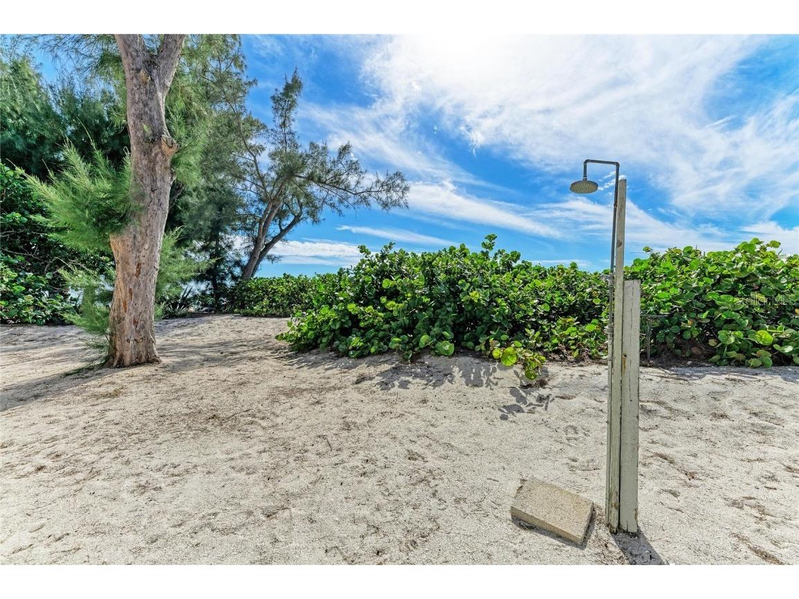 101 73rd Street #1 Holmes Beach FL 34217 - GULF OF MEXICO A4669608 image31