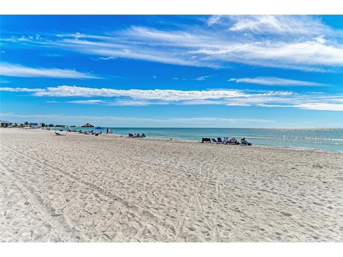 101 73rd Street #1 Holmes Beach FL 34217 - GULF OF MEXICO A4669608 image37