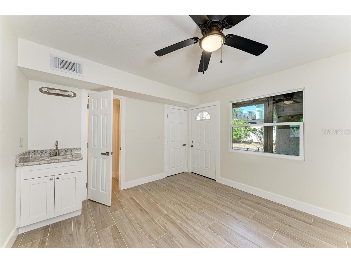 101 73rd Street #2 Holmes Beach FL 34217 - GULF OF MEXICO A4669721 image16