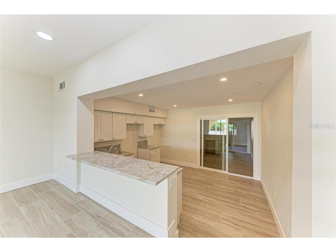 101 73rd Street #2 Holmes Beach FL 34217 - GULF OF MEXICO A4669721 image23