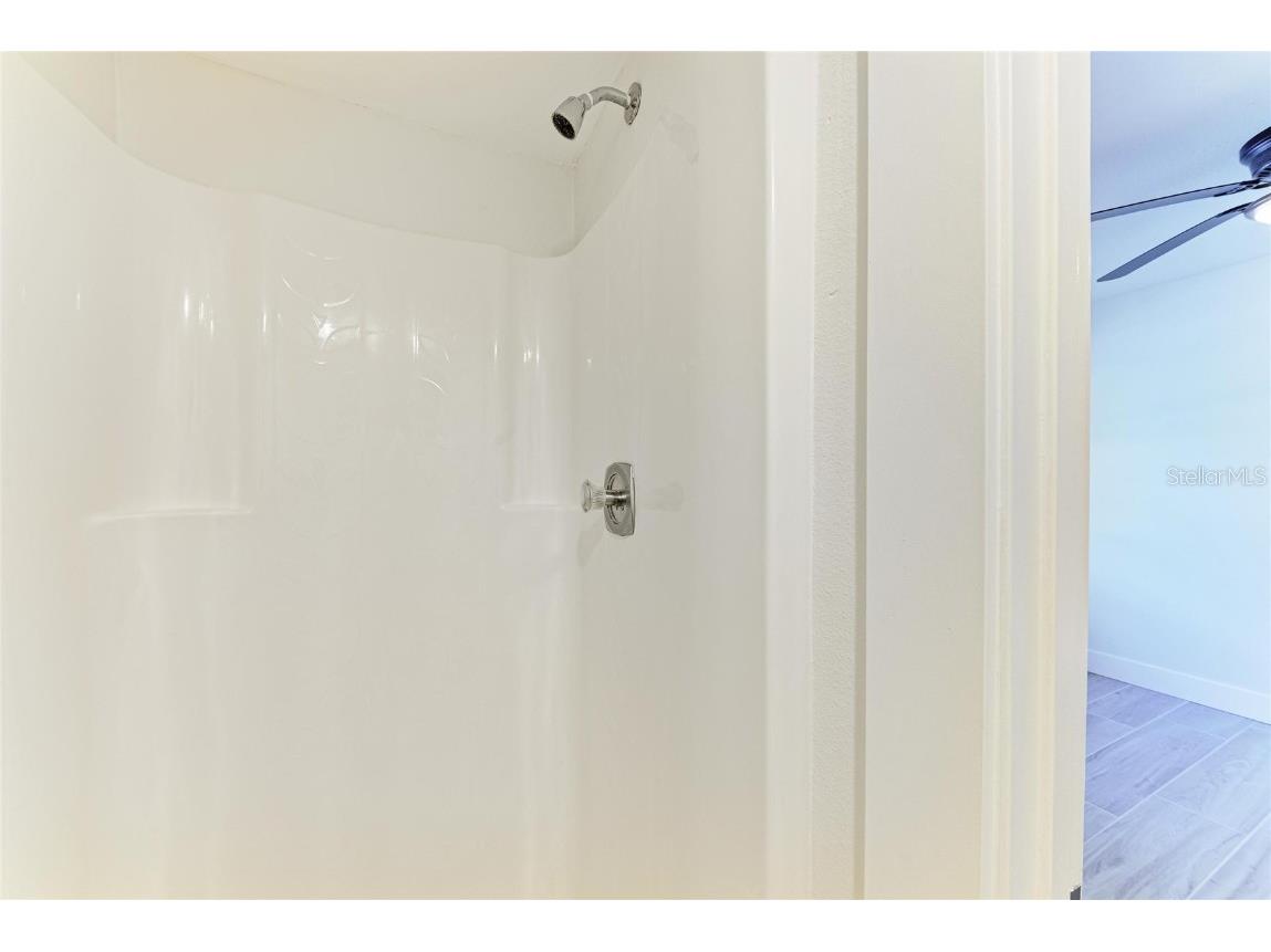 101 73rd Street #2 Holmes Beach FL 34217 - GULF OF MEXICO A4669721 image35