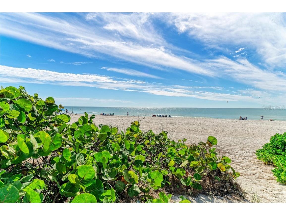 101 73rd Street #2 Holmes Beach FL 34217 - GULF OF MEXICO A4669721 image42